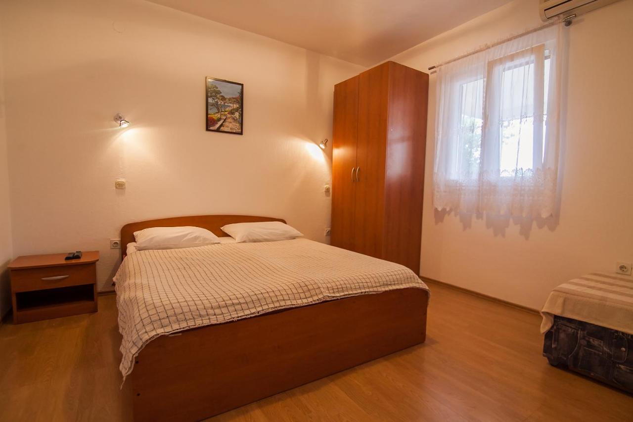 Kos Apartments Bol Ngoại thất bức ảnh