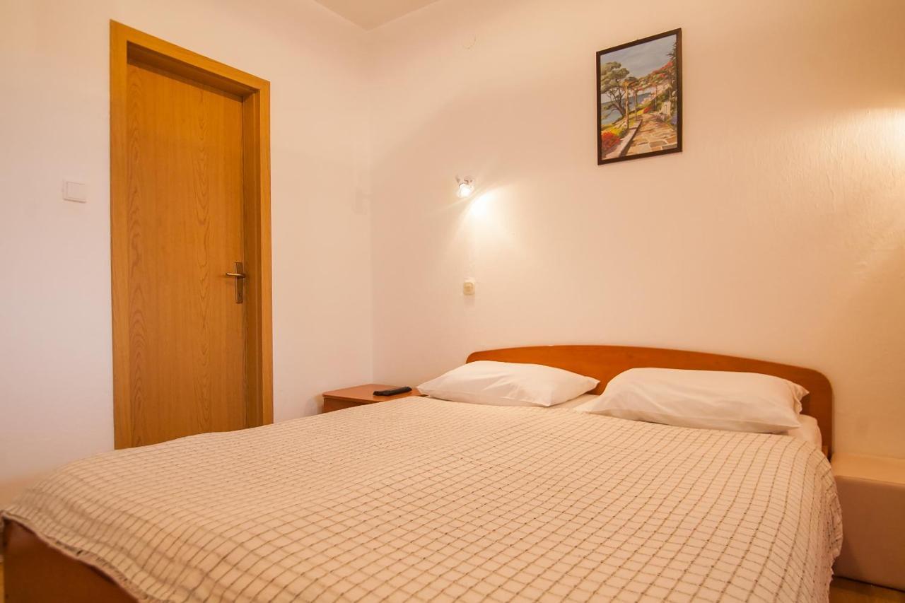 Kos Apartments Bol Ngoại thất bức ảnh