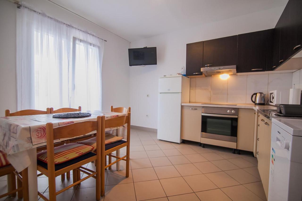 Kos Apartments Bol Ngoại thất bức ảnh