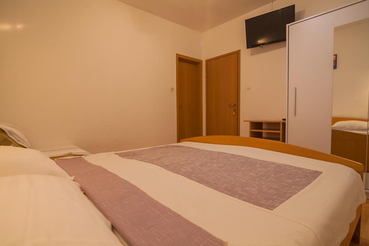 Kos Apartments Bol Ngoại thất bức ảnh