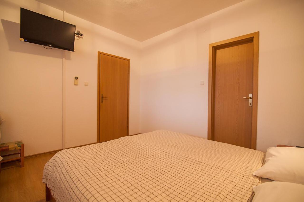 Kos Apartments Bol Ngoại thất bức ảnh