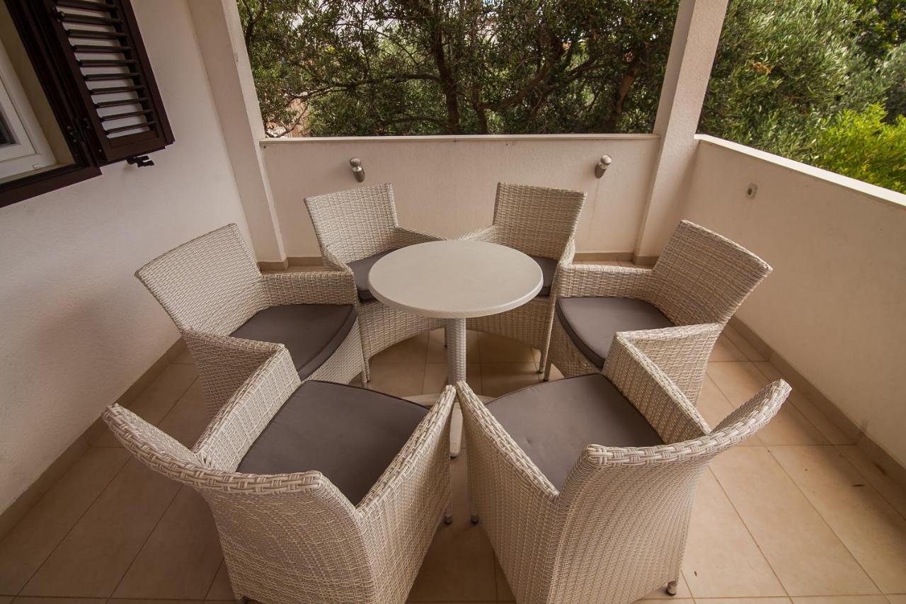 Kos Apartments Bol Ngoại thất bức ảnh