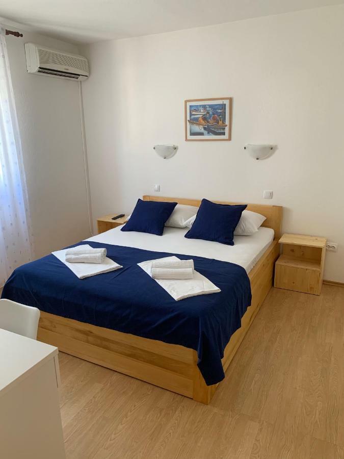 Kos Apartments Bol Ngoại thất bức ảnh