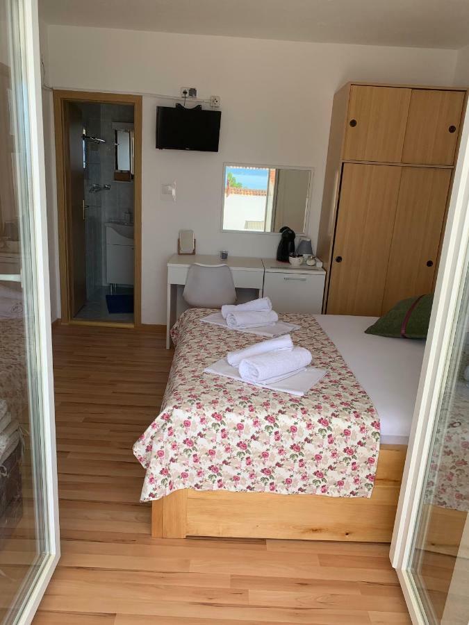 Kos Apartments Bol Ngoại thất bức ảnh